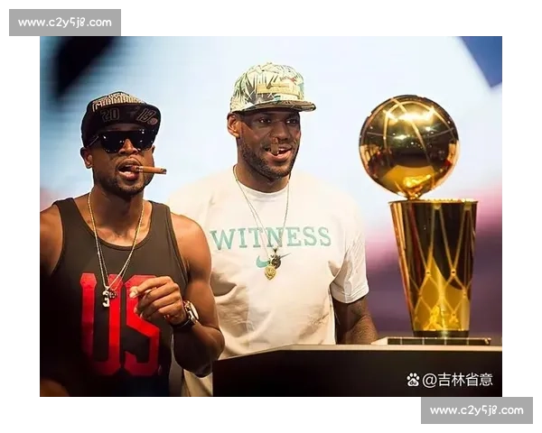 NBA总决赛湖人对热火第四战全场录像回顾与关键瞬间解析